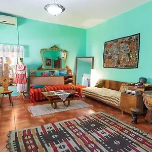 Mi Casa Es Tu Casa - Backpackers Shkoder